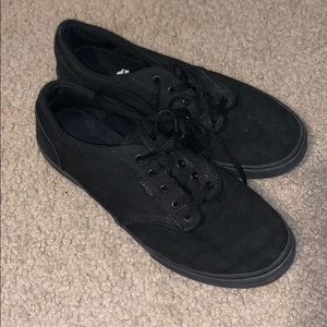 All black Vans